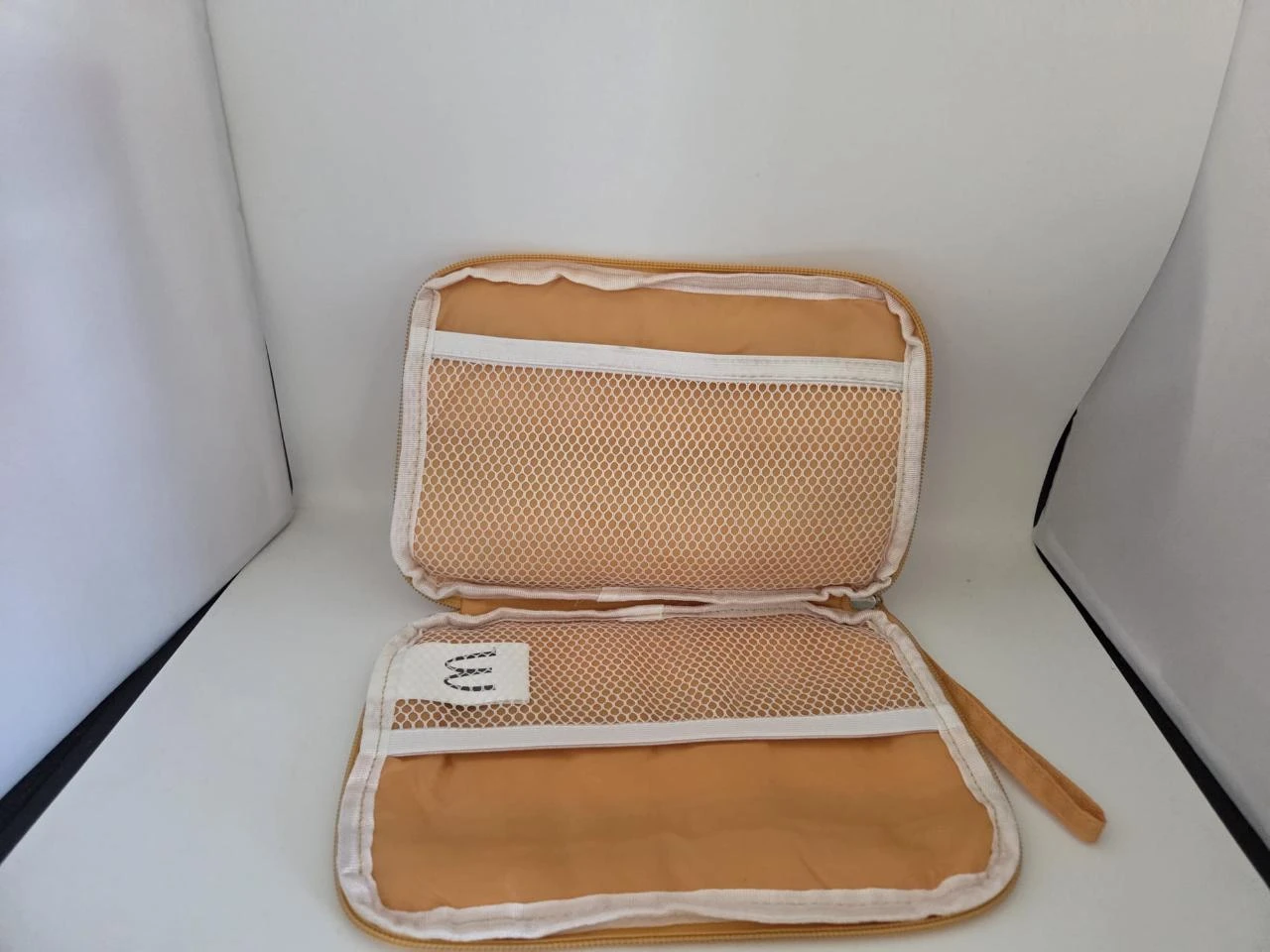 McDonald’s Hamburger Design Organizer Pouch – With Handle – photo 4